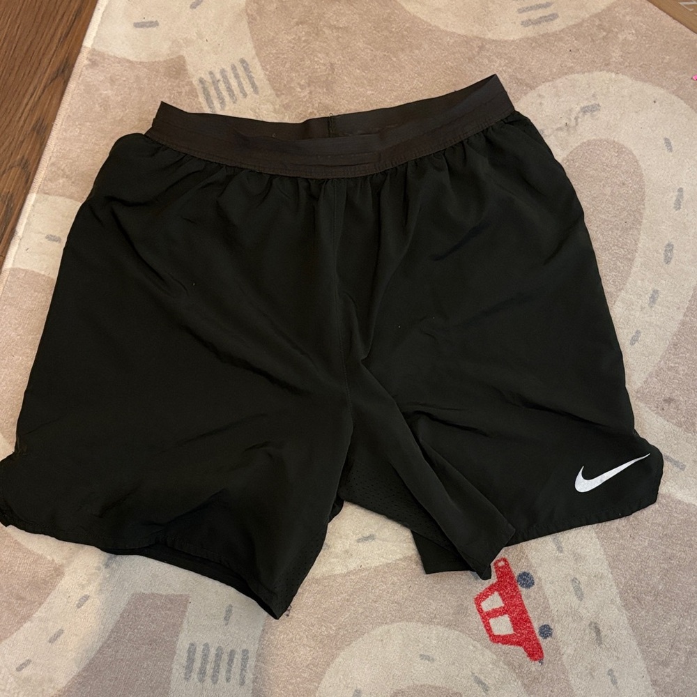 Nike Men's dark Green Athletic Shorts